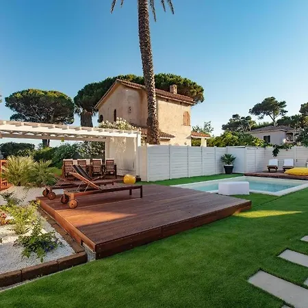 Bed and Breakfast La Porta Sulla Spiaggia Quartu SantʼElena